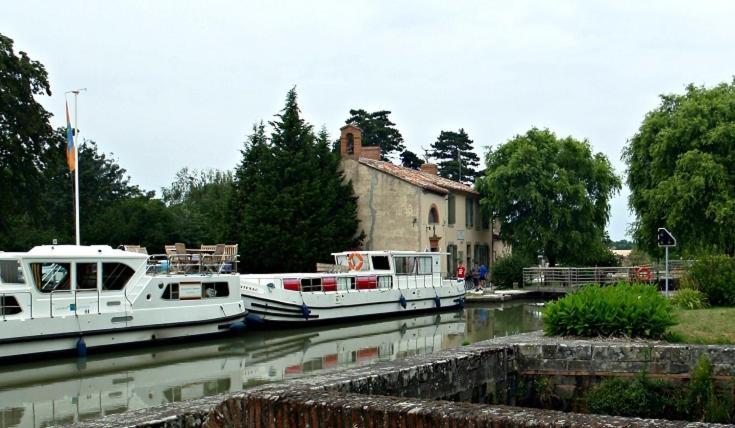 La Bastide De Negra Bed & Breakfast Montesquieu-Lauragais Exterior photo